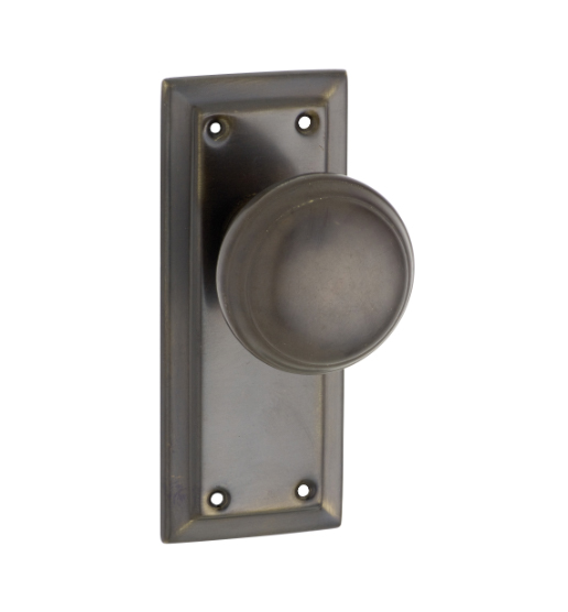 Richmond Door Knob - Short Backplate