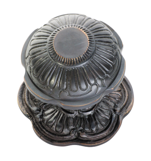 Ornate Centre Door Knob