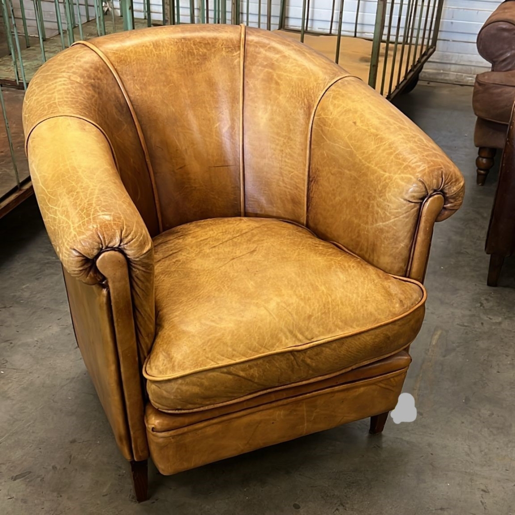 leather chair 1.1