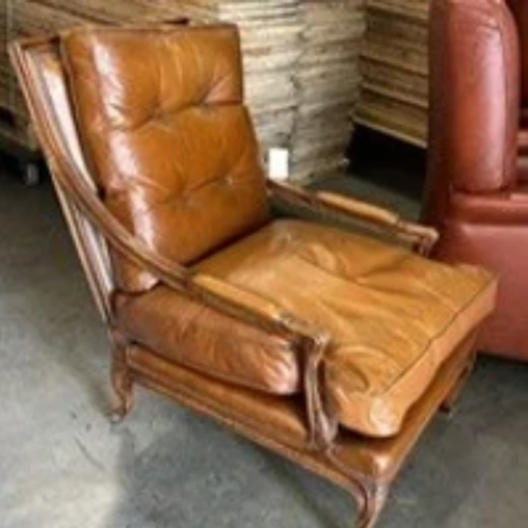 leather chair.new.2.1