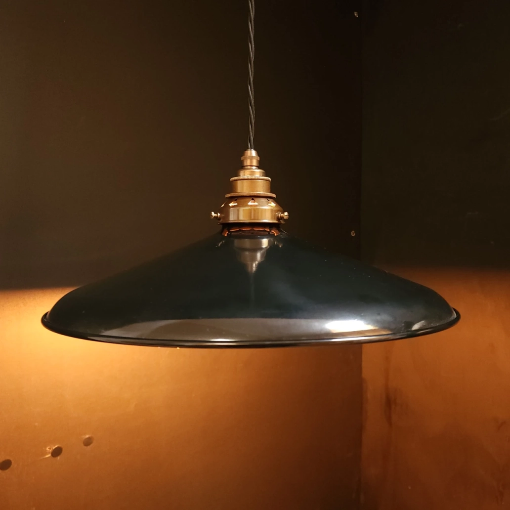 Black Curved Pendant on OLD BRASS