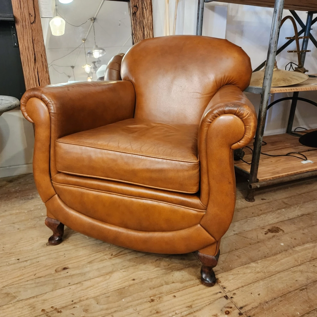 leather chair3.1