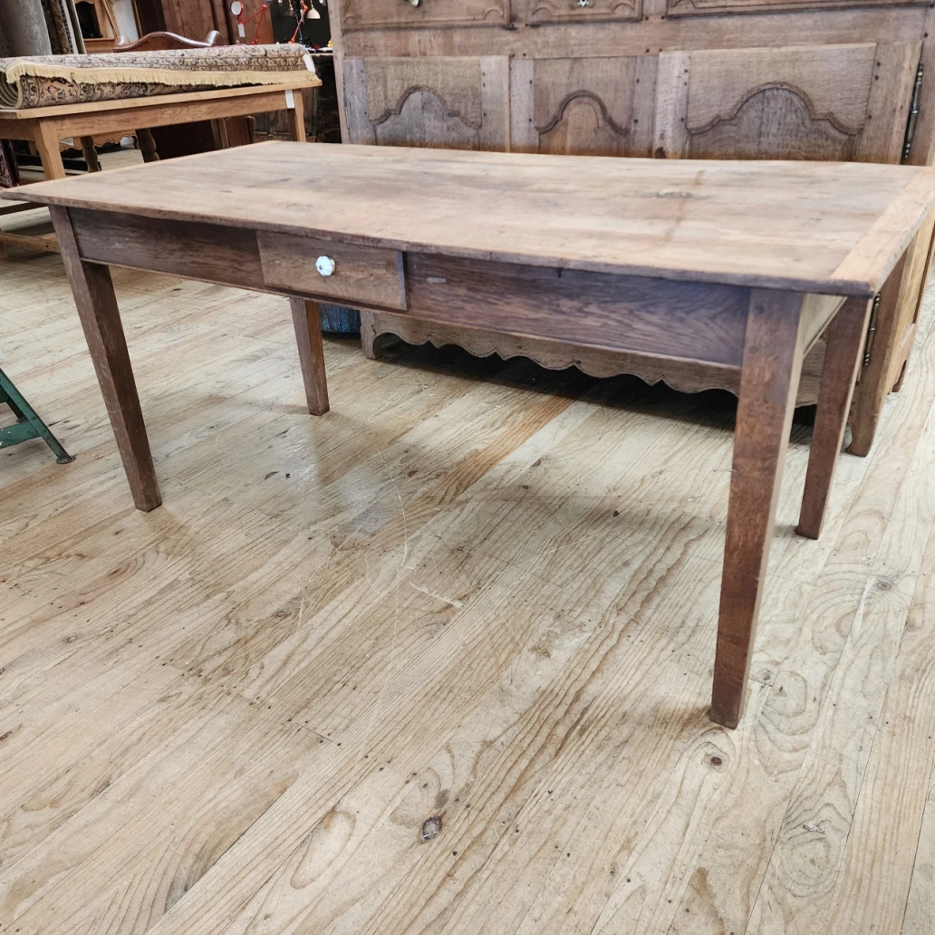 table tapered legs.5