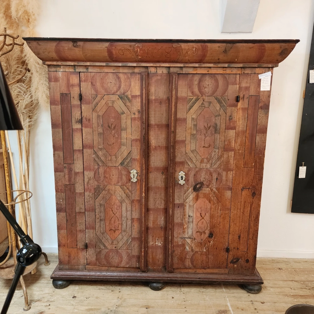 Antique Pine Split Cabinet.1