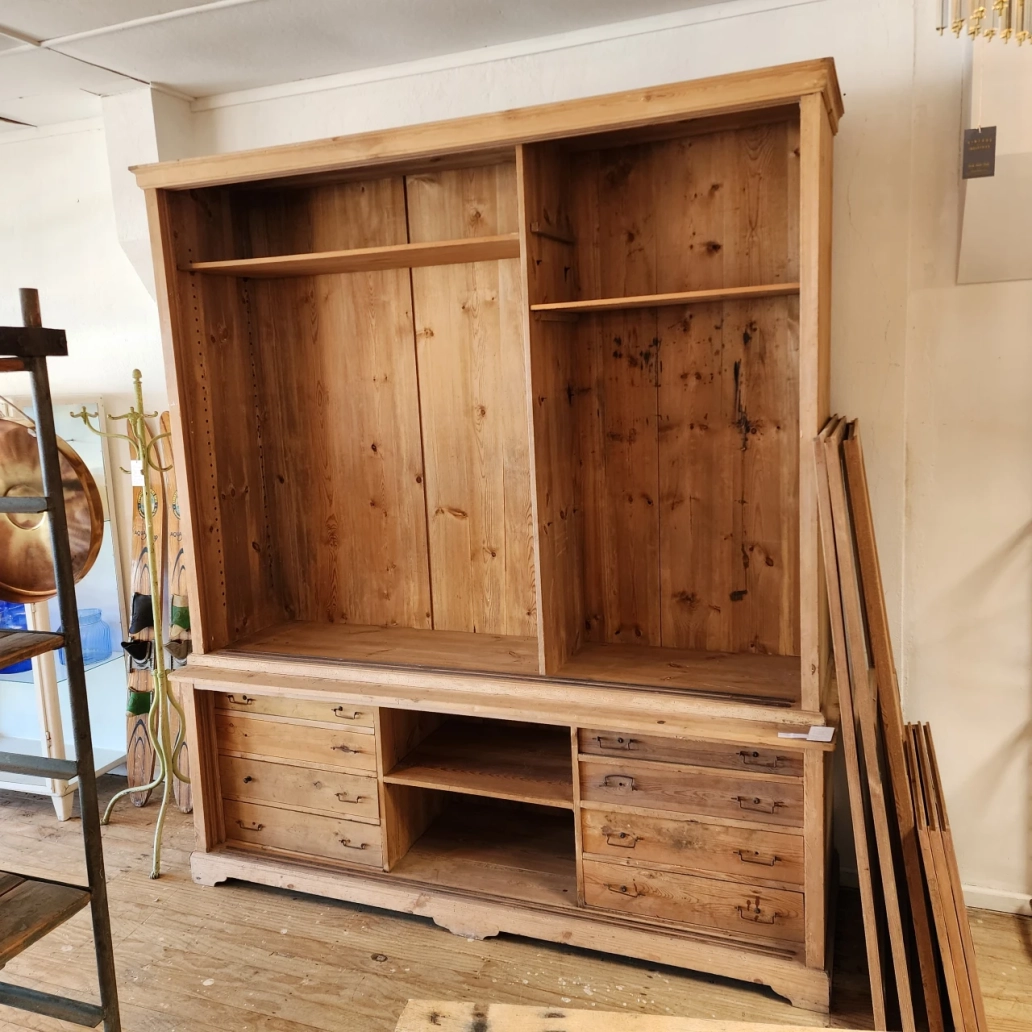 XL Pine Cabinet.1